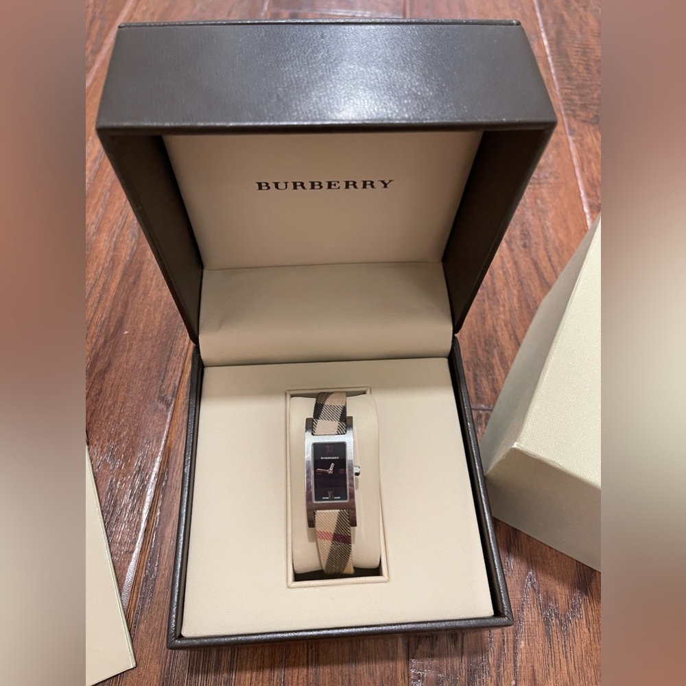 Authentic Burberry Adjustable Watch - image 1